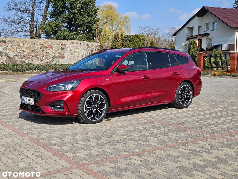 Ford Focus 1.5 EcoBoost Titanium ASS - 2