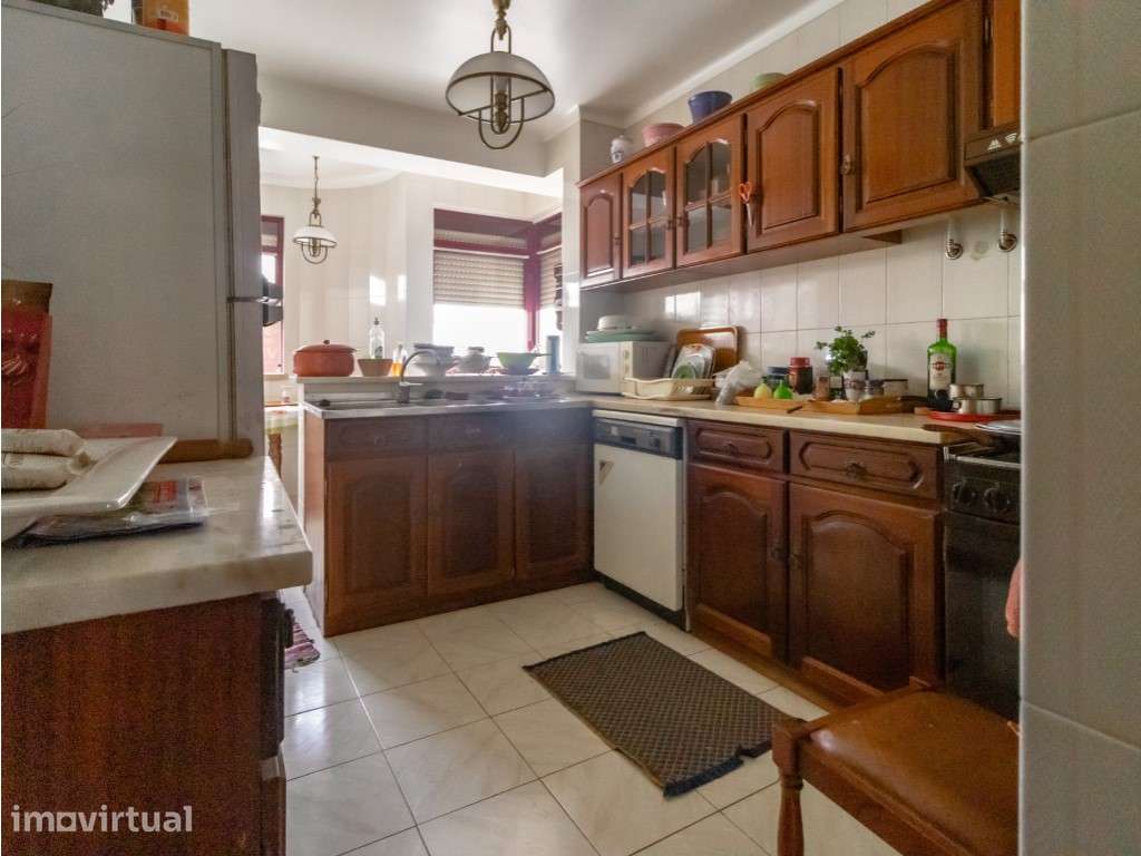 Apartamento T2 Mobilado no Centro da Figueira da Foz - Grande imagem: 2/9