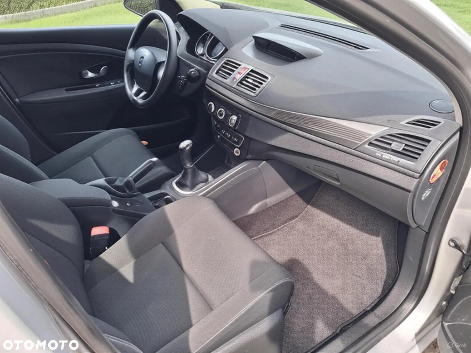 Renault Megane 1.6 16V 100 Expression - 5
