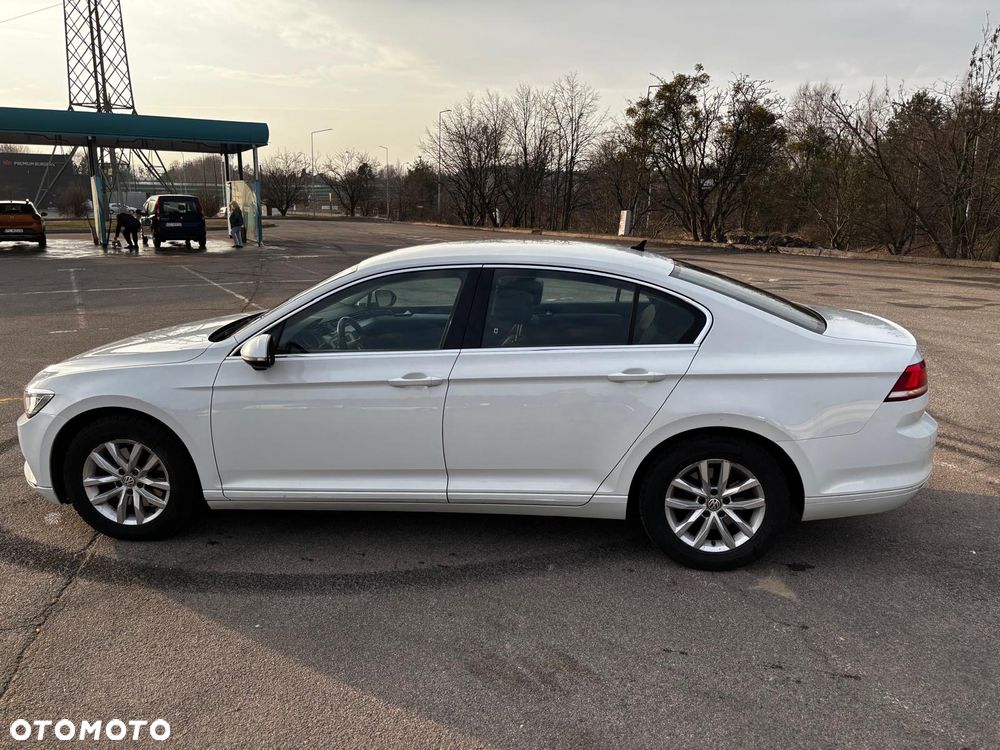 Volkswagen Passat 2.0 TDI BMT Trendline - 1