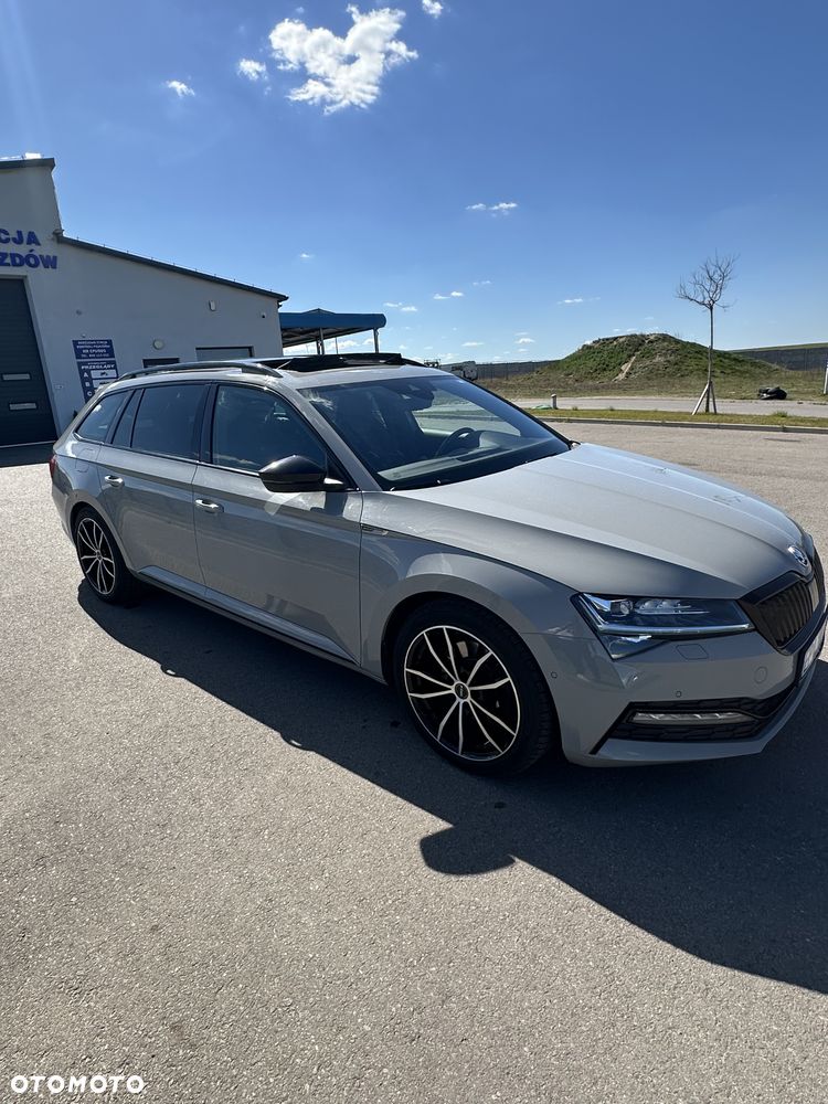 Skoda Superb 2.0 TDI SCR 4x4 Sportline DSG - 22