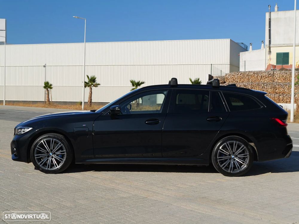 BMW 330 e Pack Desportivo M Auto - 4