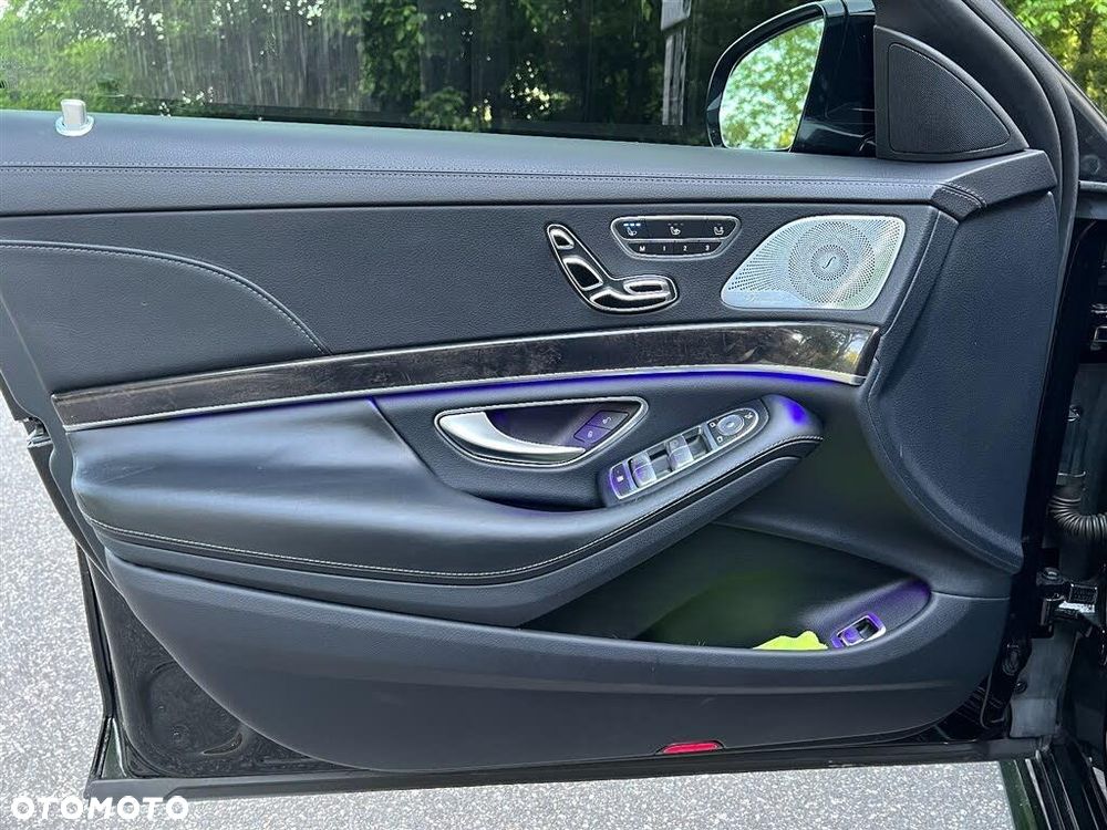 Mercedes-Benz Klasa S 560 4Matic 9G-TRONIC - 16