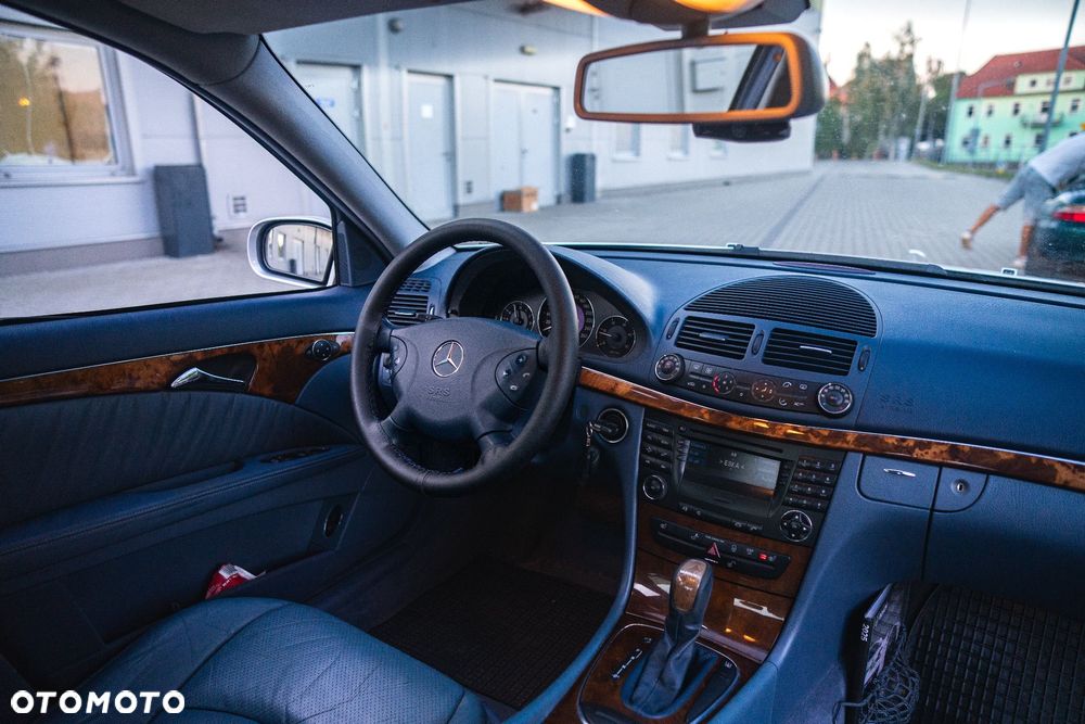 Mercedes-Benz Klasa E 220 CDI Automatik Elegance - 11