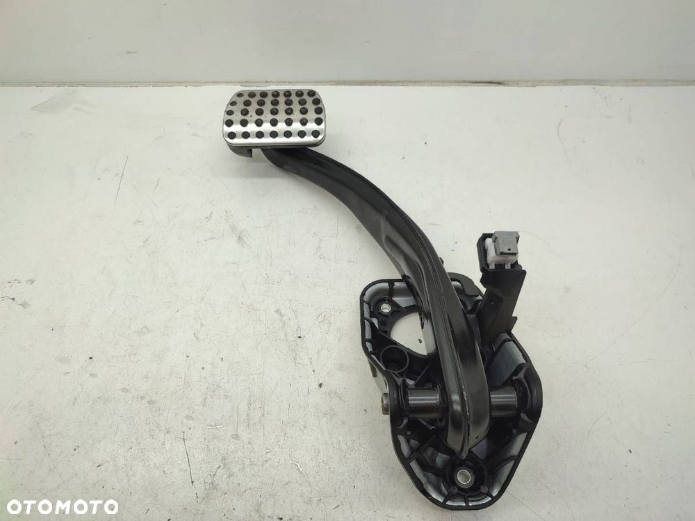 PEDAŁ HAMULCA MERCEDES W166 ML A1662900201 - 1