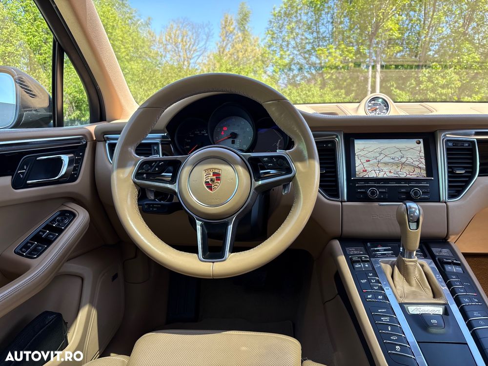 Porsche Macan - 6