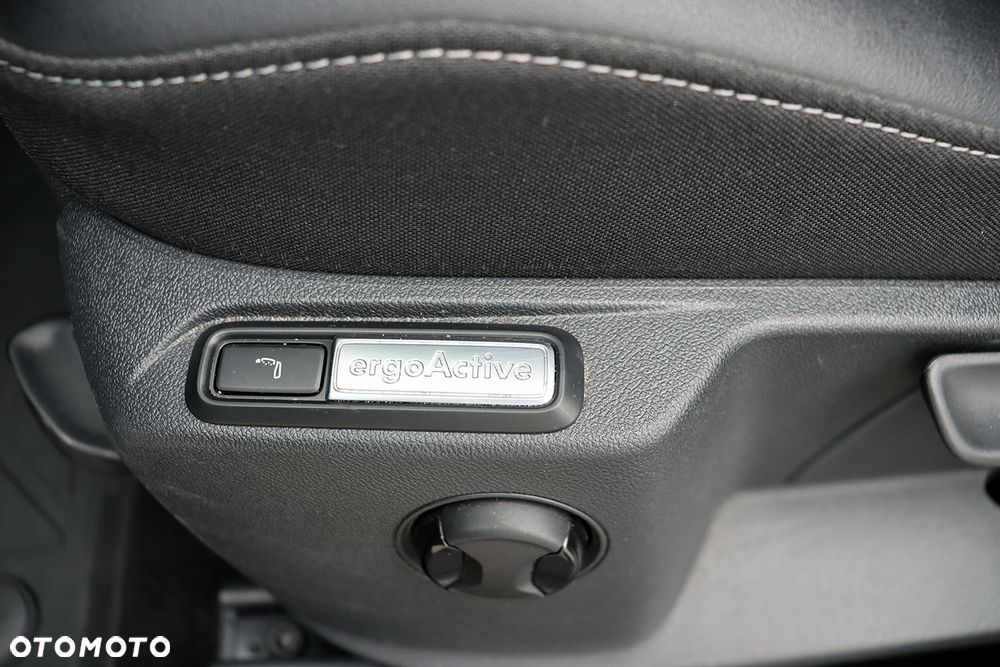 Volkswagen T-Roc 1.5 TSI Style DSG - 16