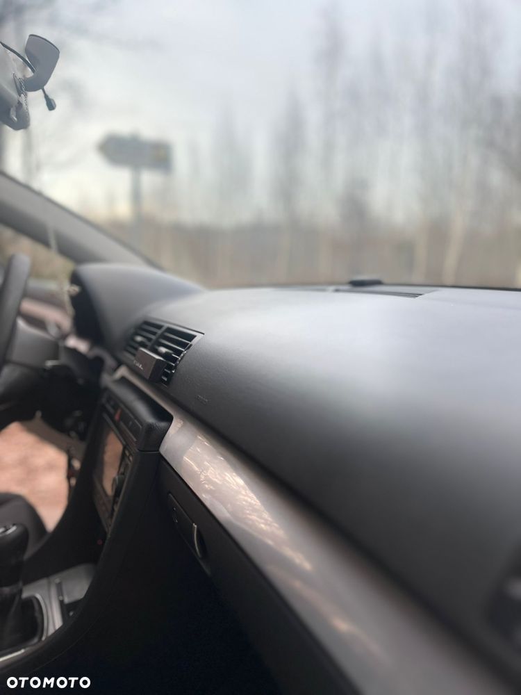 Audi A4 Limousine 1.8T - 32