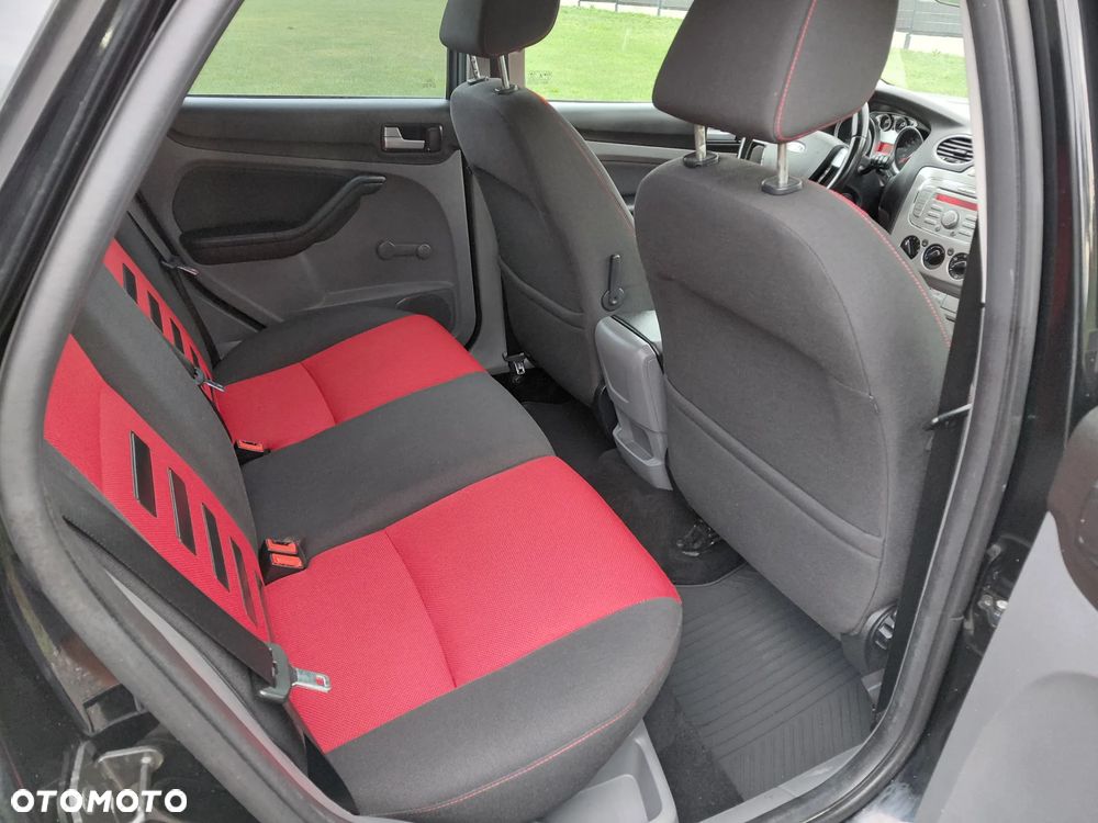 Ford Focus 1.6 Ti-VCT Black Magic - 8