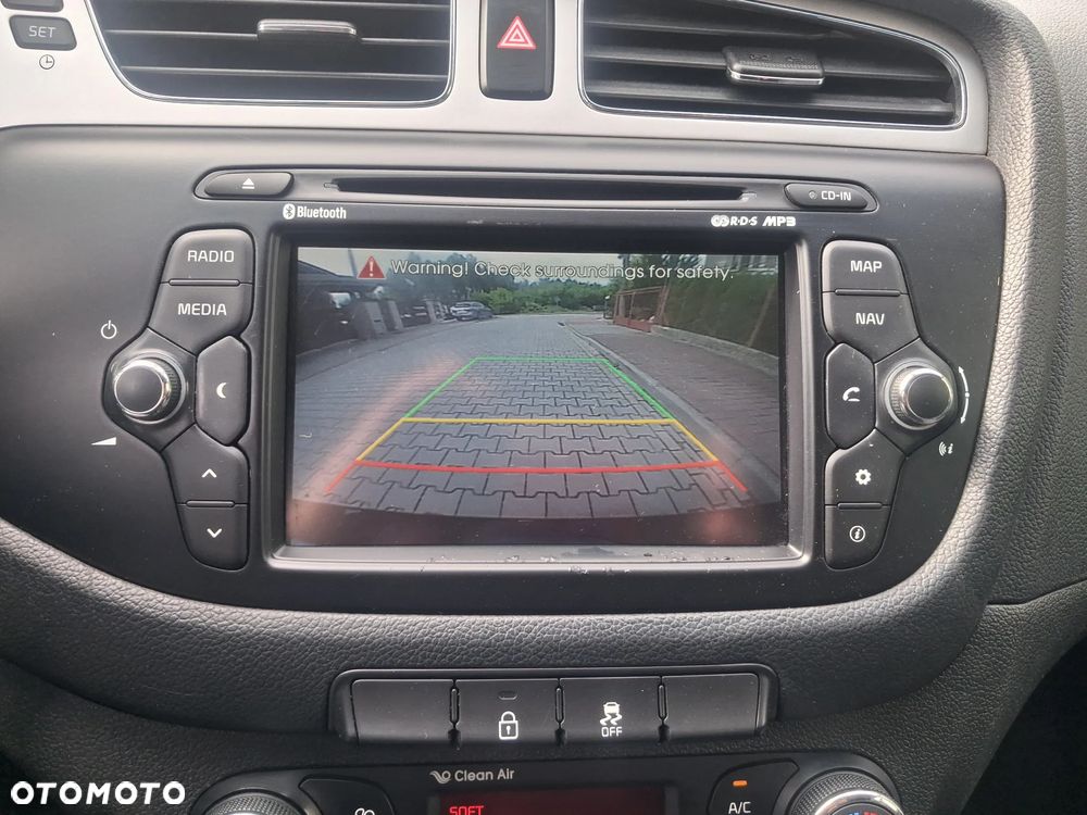 Kia Ceed 1.6 CRDi XL - 28