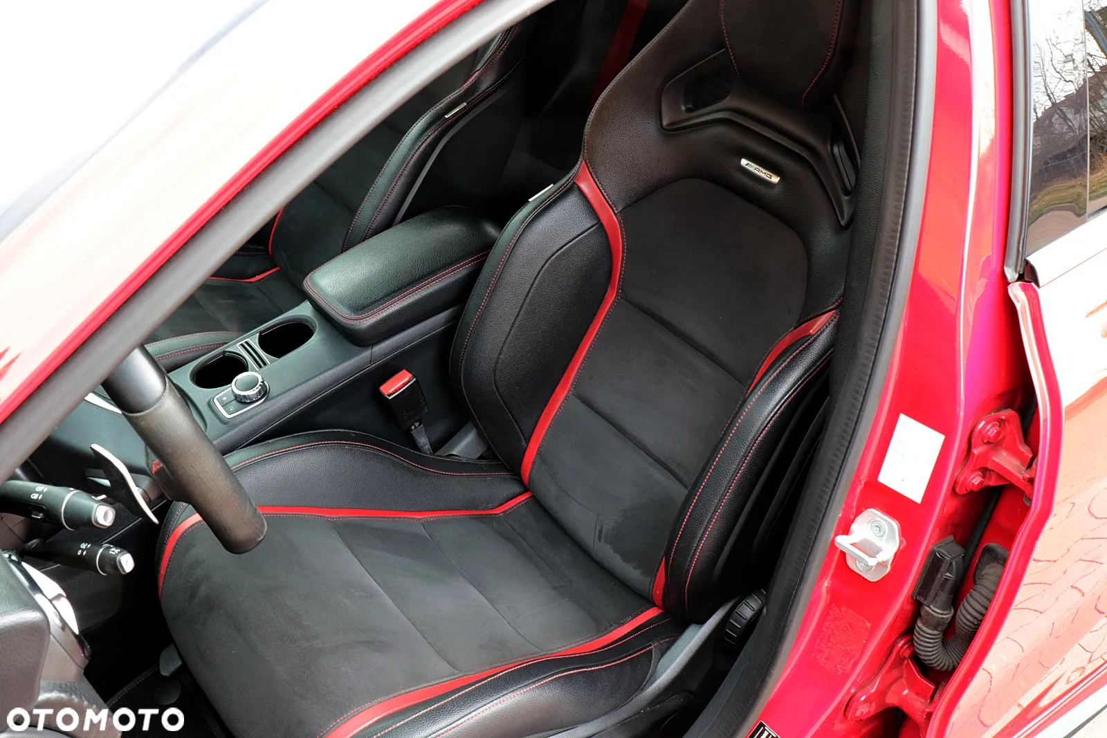 Mercedes-Benz Klasa A AMG 45 4Matic AMG Speedshift 7G-DCT - 26
