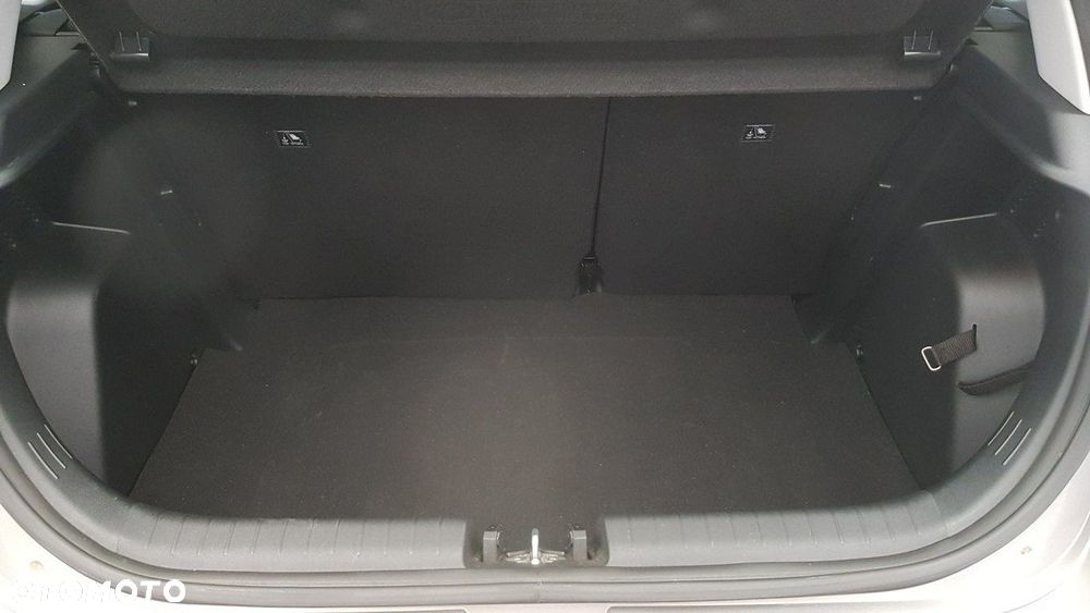 Hyundai i20 - 18
