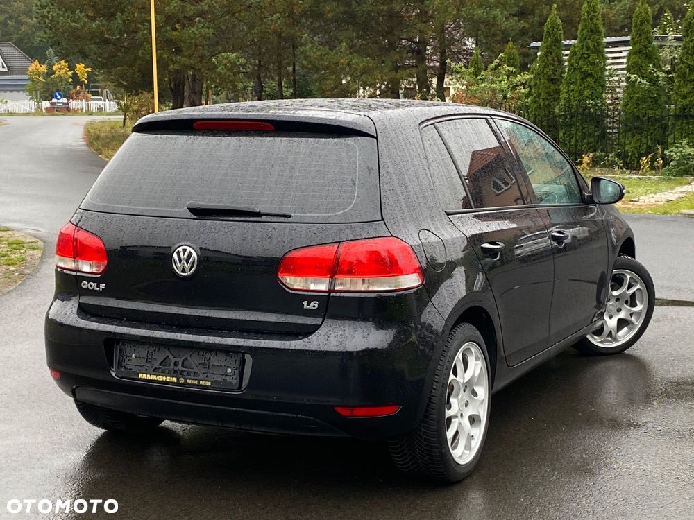 Volkswagen Golf 1.6 Comfortline - 3
