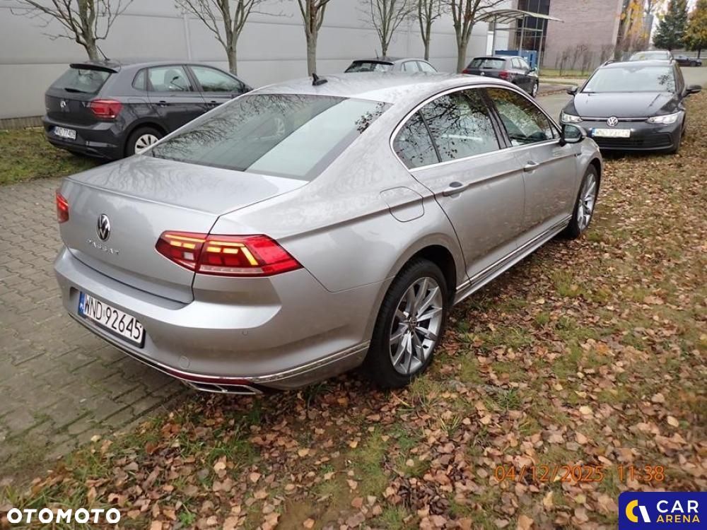 Volkswagen Passat - 7