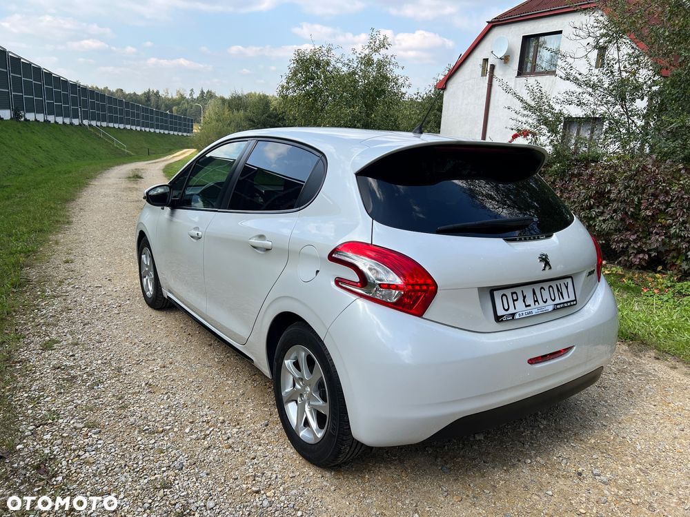 Peugeot 208 1.2 VTi Style - 3