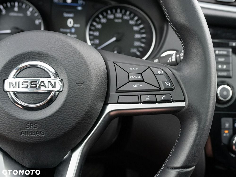 Nissan Qashqai 1.3 DIG-T N-Connecta DCT - 15