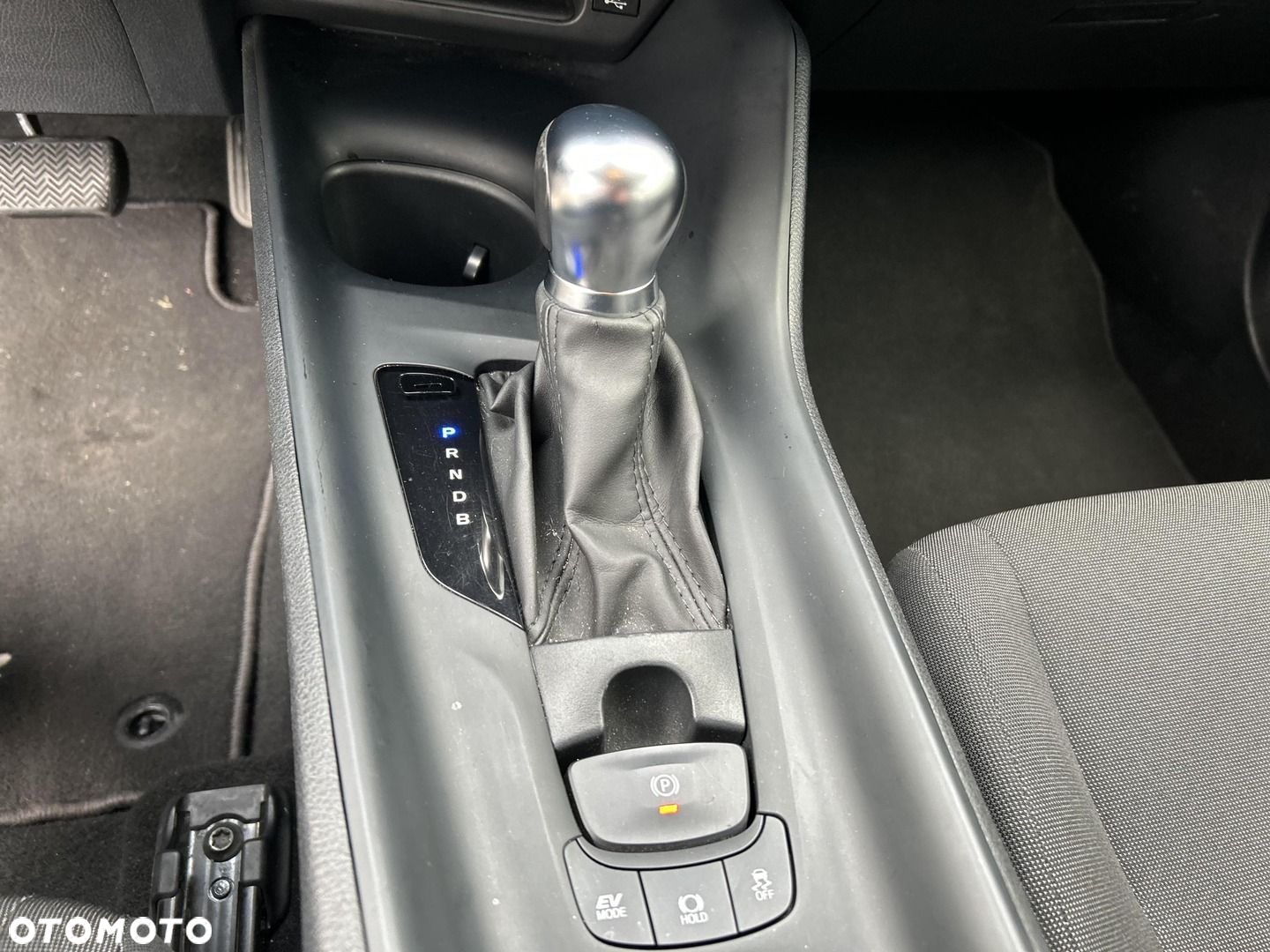 Toyota C-HR - 18