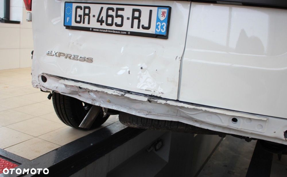 Renault Express - 11