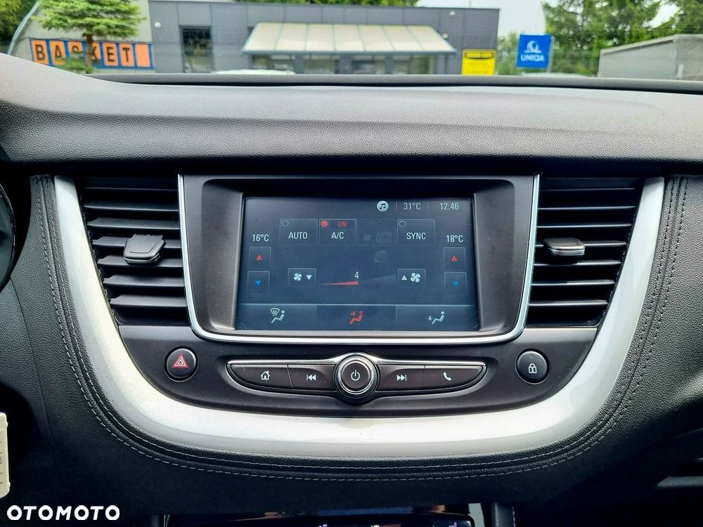 Opel Grandland X 1.2 Start/Stop Elegance - 21