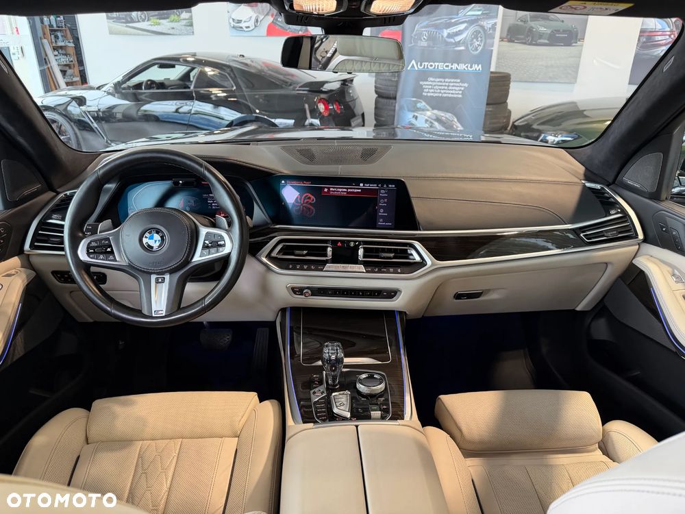 BMW X7 - 37