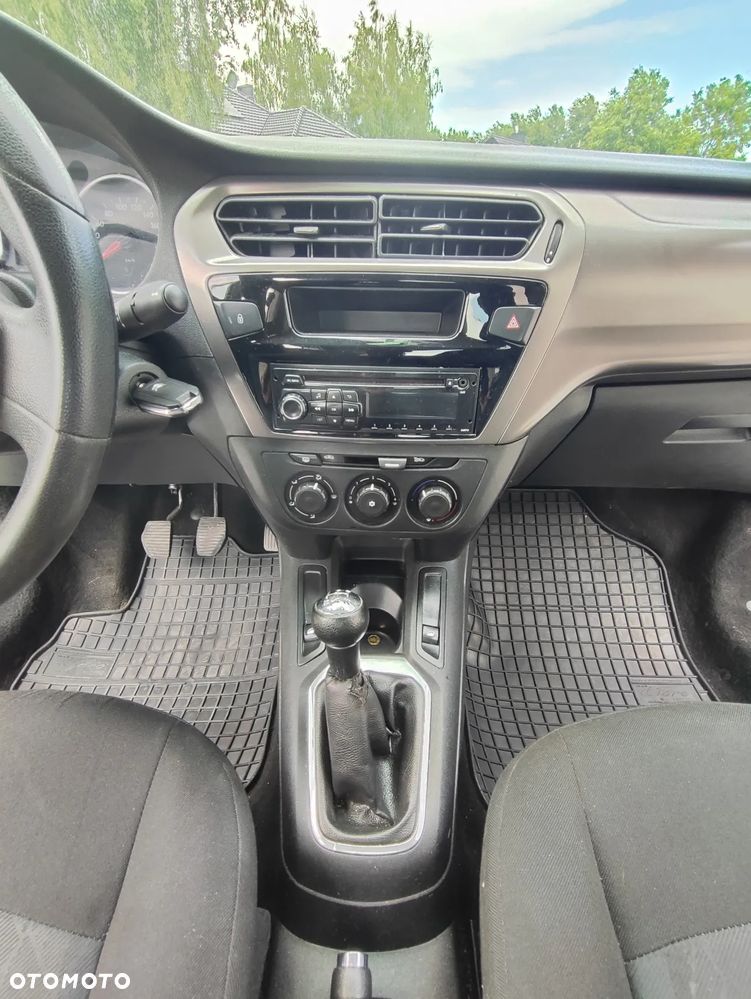 Citroën C-Elysée 1.2 VTi Attraction - 24