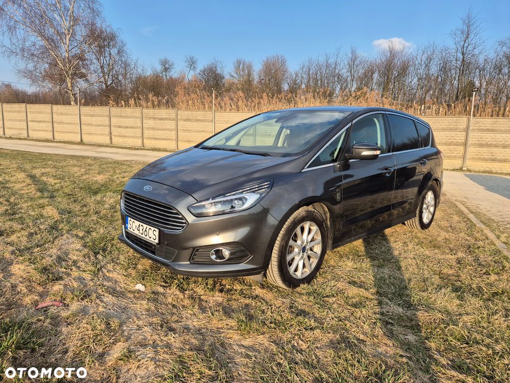 Ford S-Max 2.0 EcoBoost Titanium - 1