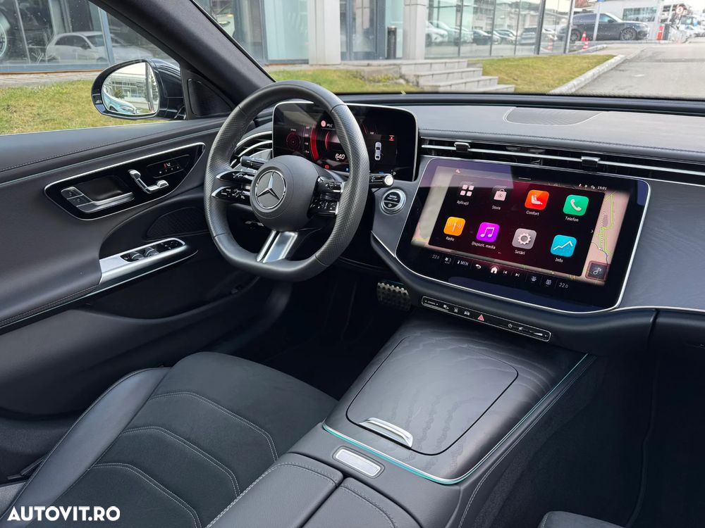 Mercedes-Benz E 200 4MATIC 9G-TRONIC AMG Line NIGHT Edition - 12