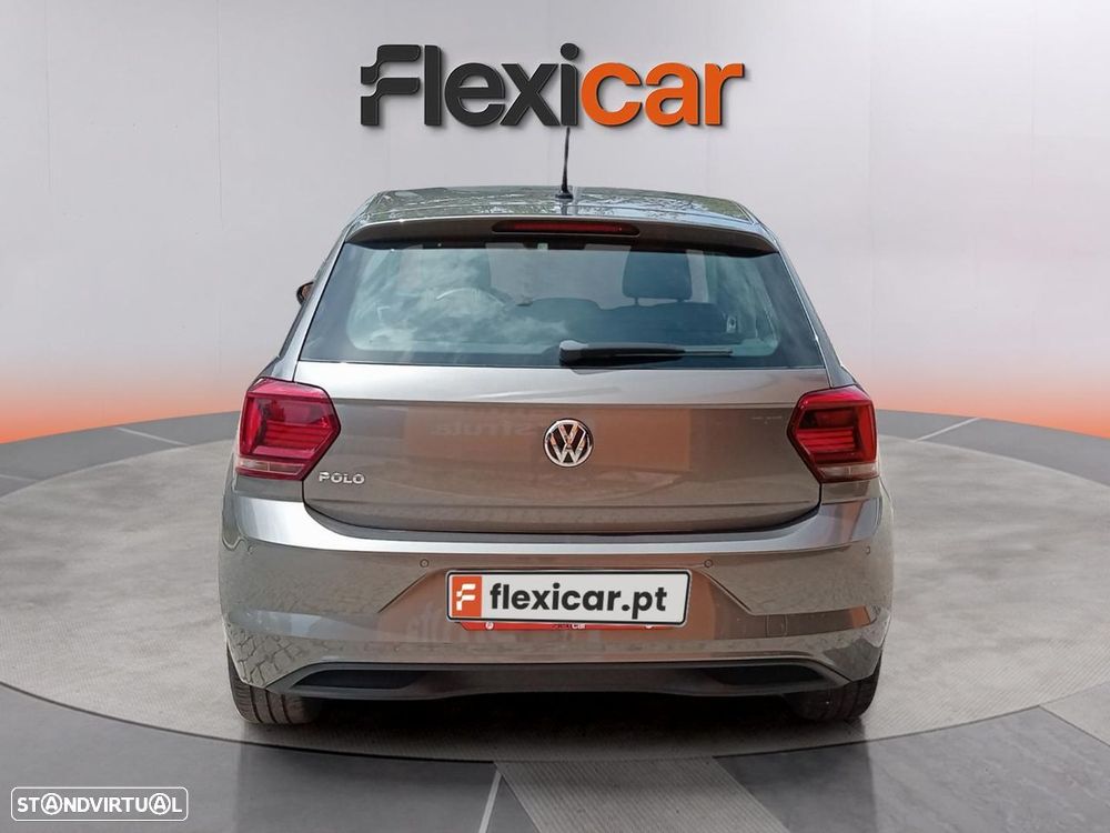 VW Polo 1.0 TSI Confortline DSG - 5