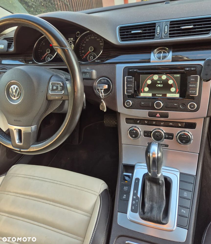 Volkswagen CC 2.0 TDI BlueMotion Technology DSG - 18