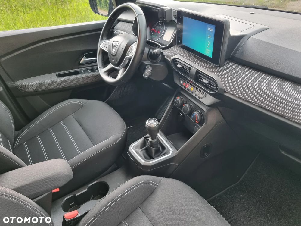 Dacia Sandero TCe 90 Essential - 9