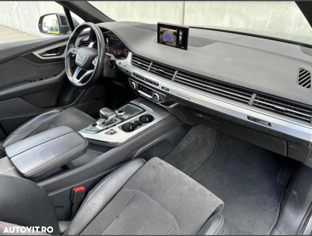 Audi Q7 - 6