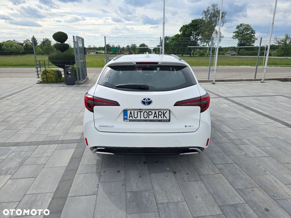 Toyota Corolla 1.8 Hybrid Comfort - 16
