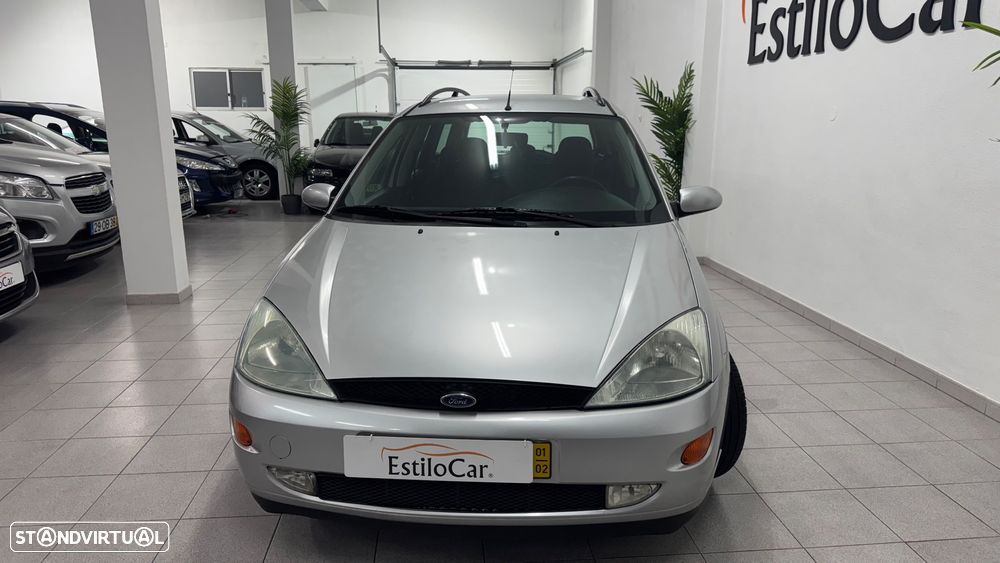 Ford Focus SW 1.8 TDdi Ghia - 14