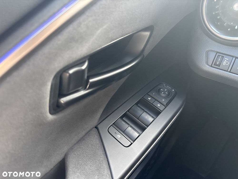 Toyota C-HR 1.8 Hybrid Executive - 26