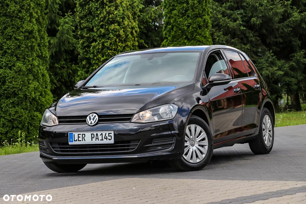 Volkswagen Golf 1.6 TDI DPF Highline - 5
