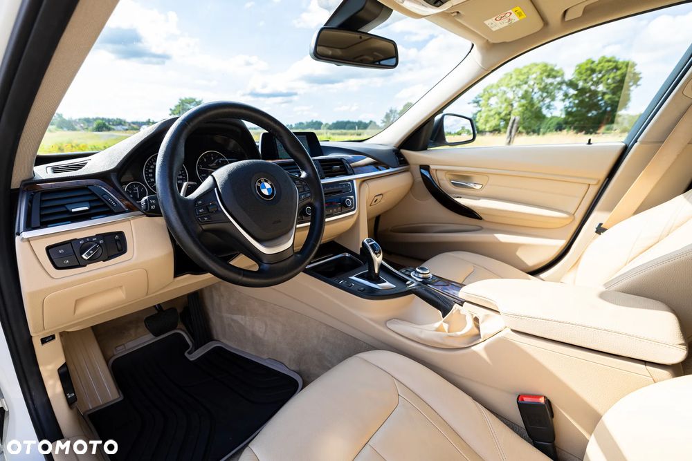 BMW Seria 3 - 12