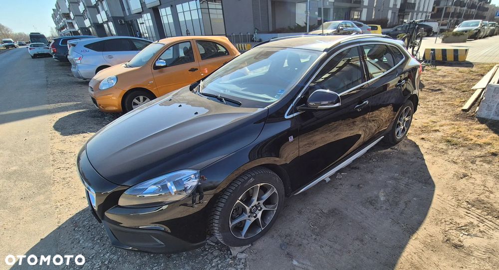 Volvo V40 Cross Country T3 Drive-E Ocean Race - 7
