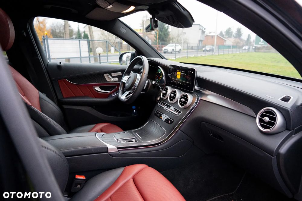 Mercedes-Benz GLC 200 4-Matic - 12