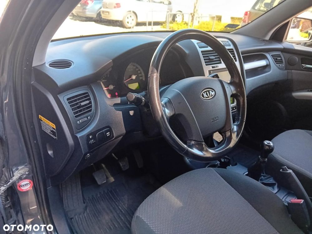 Kia Sportage - 12