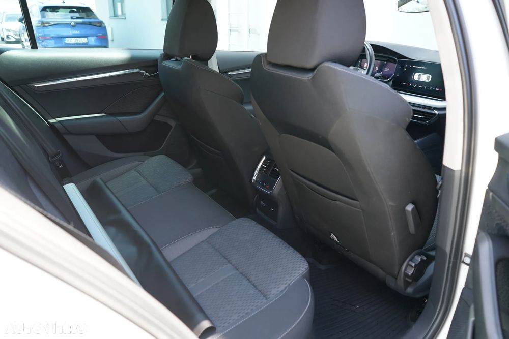 Skoda Octavia 2.0 TDI Style - 27