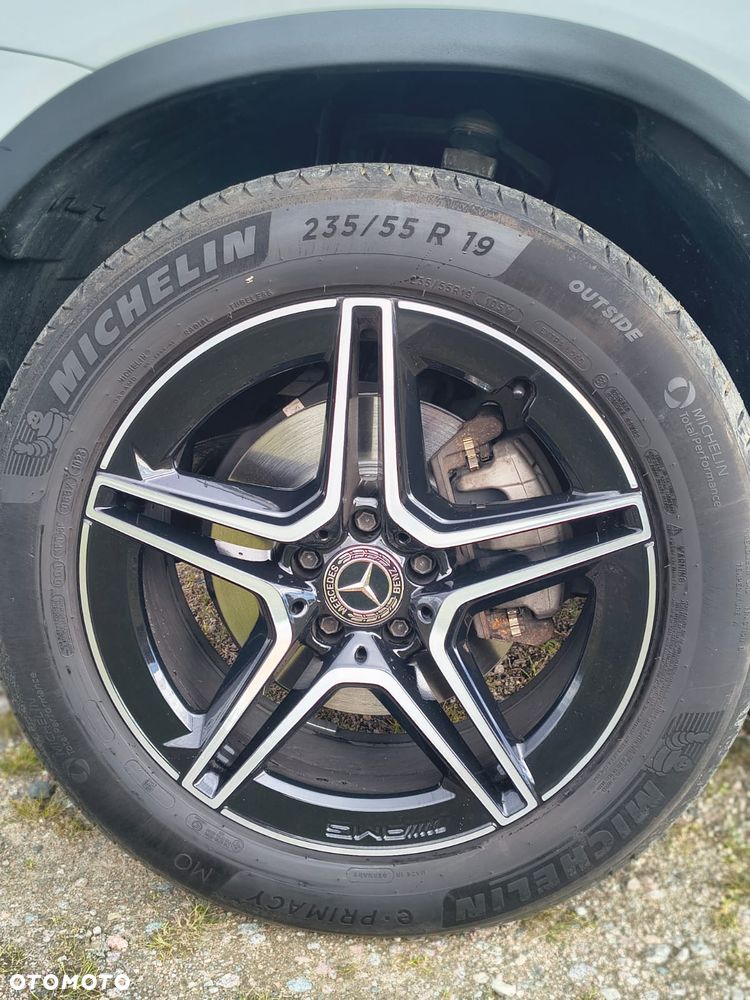 Mercedes-Benz GLC - 28