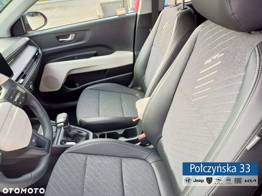 Kia Stonic - 8