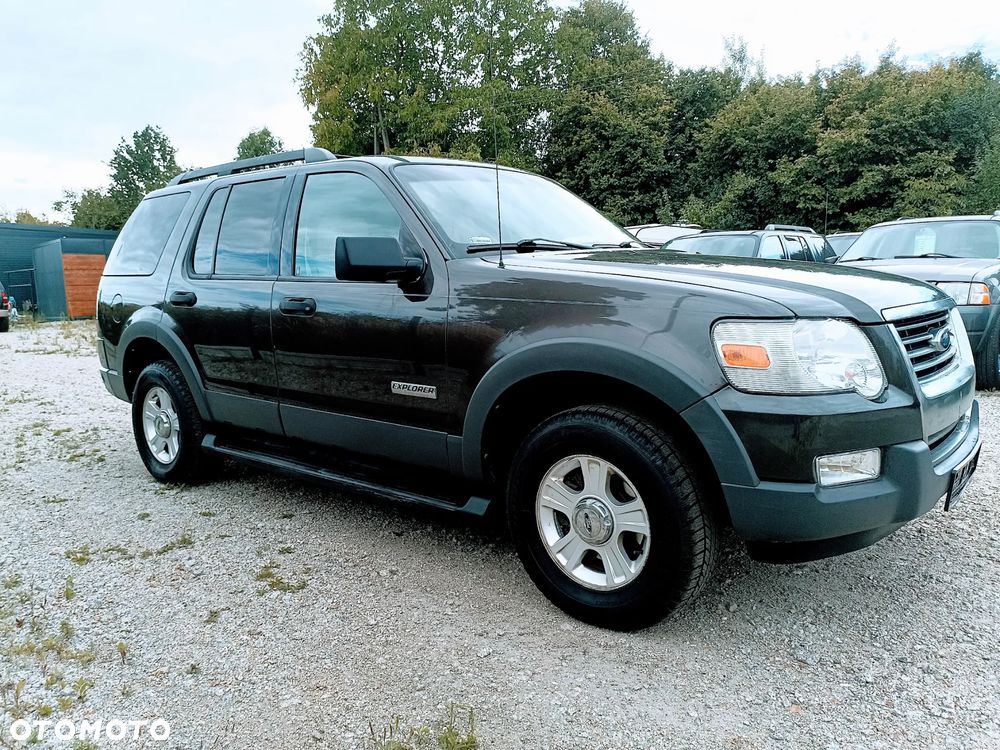Ford Explorer 4.0 4WD - 2