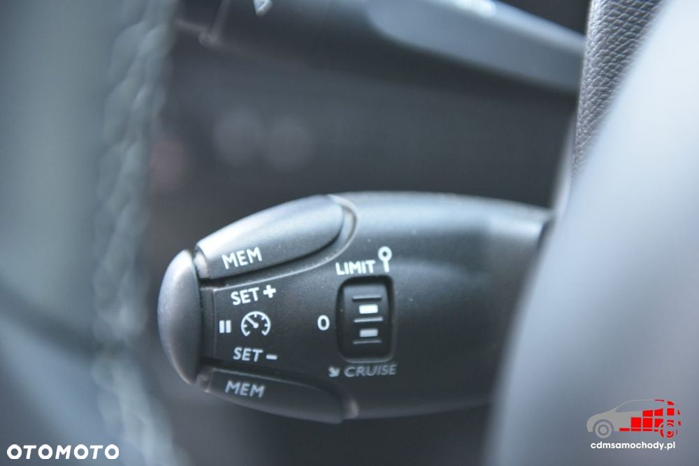 Peugeot 308 - 32