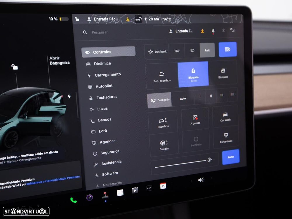 Tesla Model Y Long Range Dual Motor AWD - 22