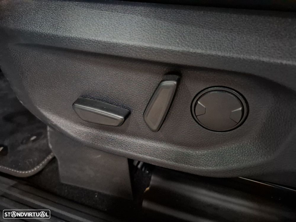 VW Amarok Aventura 4x4 3.0TDI 240cv - 28