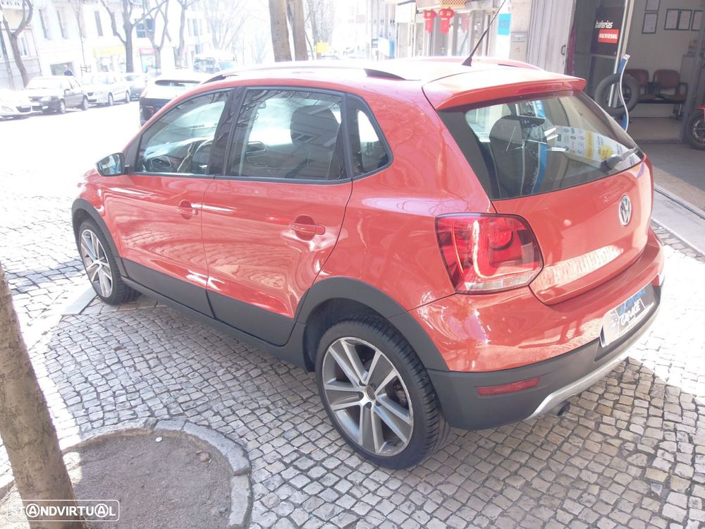 VW Polo 1.6 TDI Trendline DSG - 5