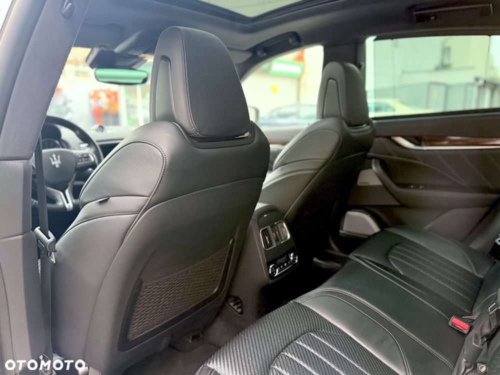 Maserati Levante S Q4 GranLusso - 21