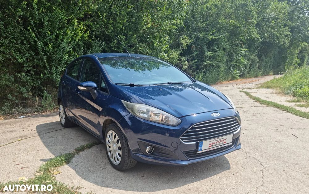 Ford Fiesta - 2