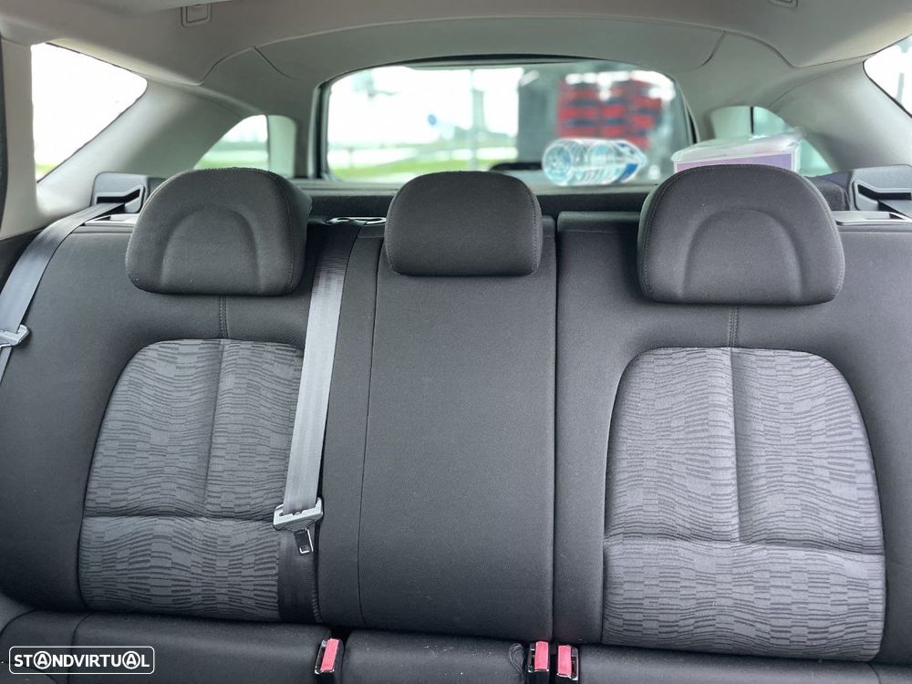 Peugeot 407 SW HDi 110 Blue Lion Business Line - 10